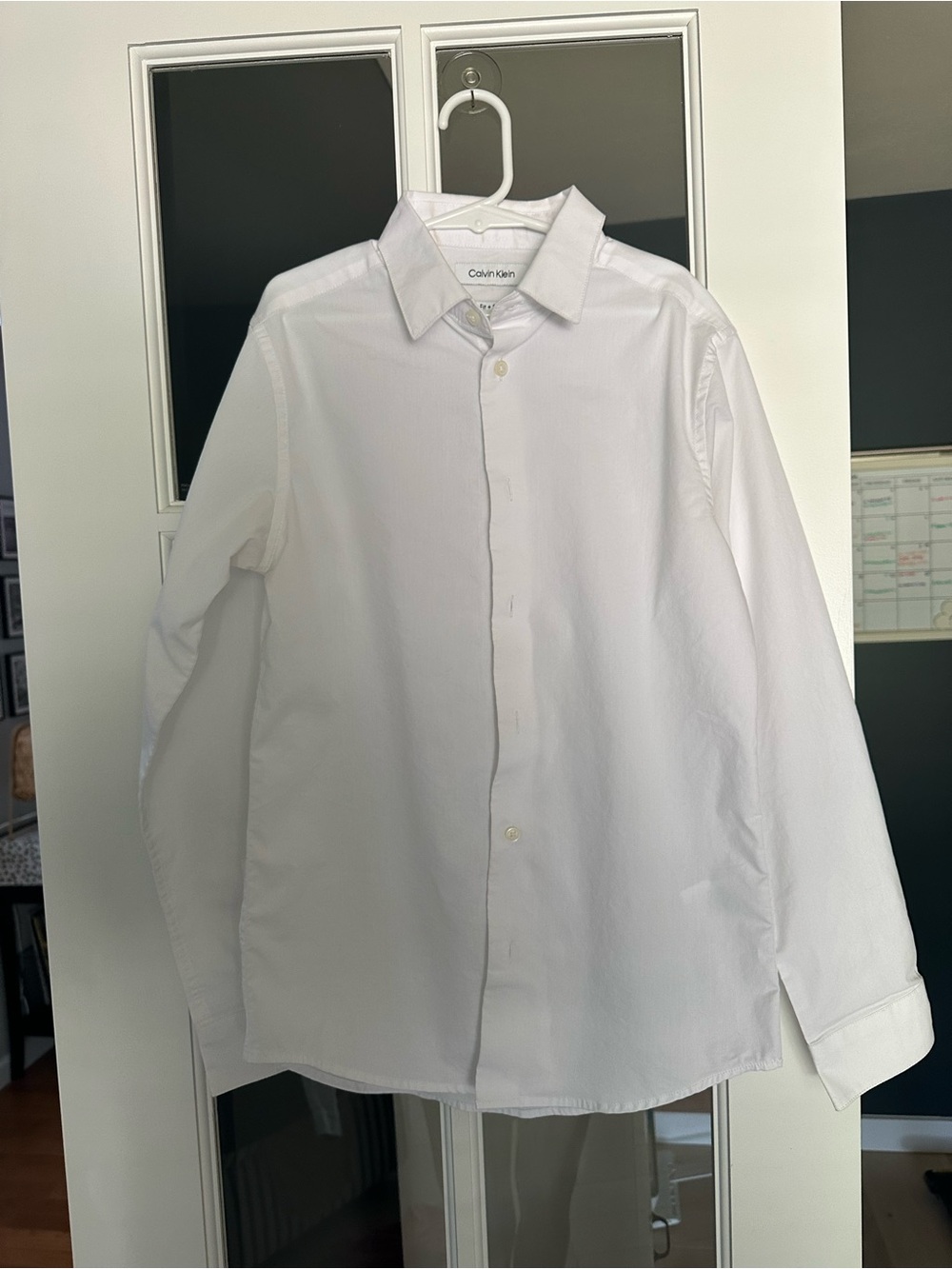 Calvin Klein Boys White Long-Sleeve Dress Shirt - Classic Collar